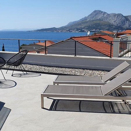 Apartments Marina Omis Exterior photo