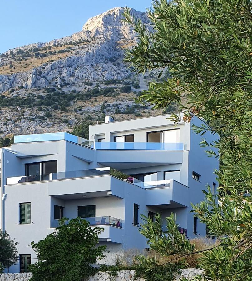 Apartments Marina Omis Exterior photo
