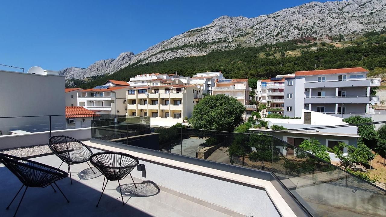 Apartments Marina Omis Exterior photo